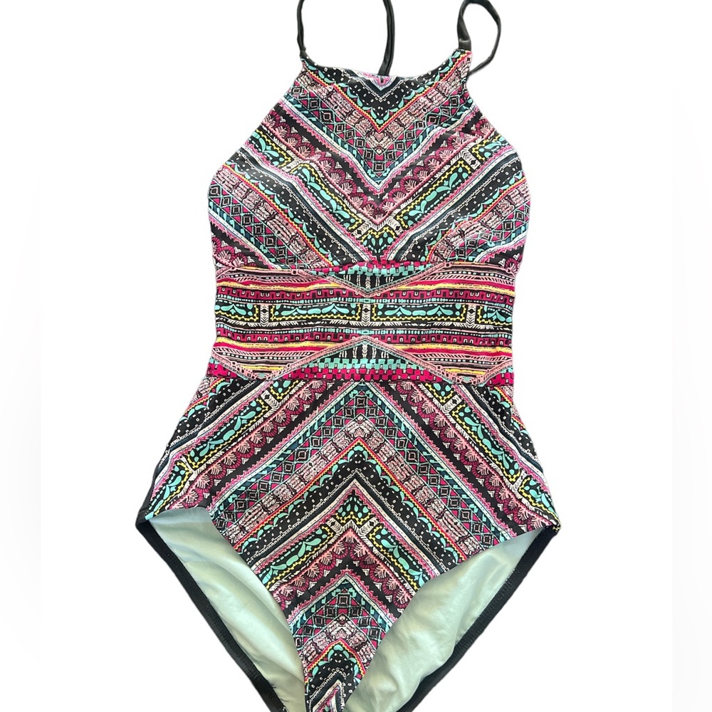 Women’s one piece swimsuit. Small